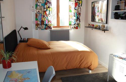 Marigne-Laille Bed & Breakfast | Chambres d'hôtes chez l'habitant, circuit 24h, Pôle Européen du Cheval, etc