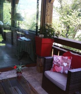 Morillon Bed & Breakfast | Chambres d'Hôtes Chalet de la Source