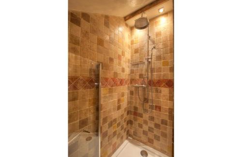 Samoens Bed & Breakfast | Chambres d'hôtes de charme Douglas