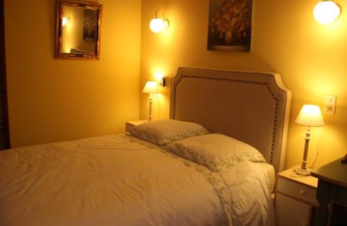 Manosque Bed & Breakfast | Chambres d'hôtes Elisa & Etienne