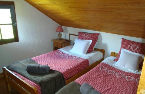 Saint-Dalmas Bed & Breakfast | Chambres d'hôtes le génépi
