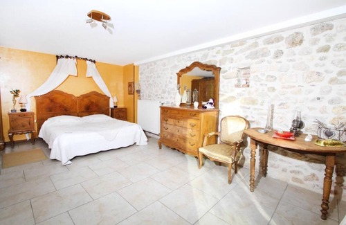 Malataverne House | Chambres d'hotes Mas Fa Sua