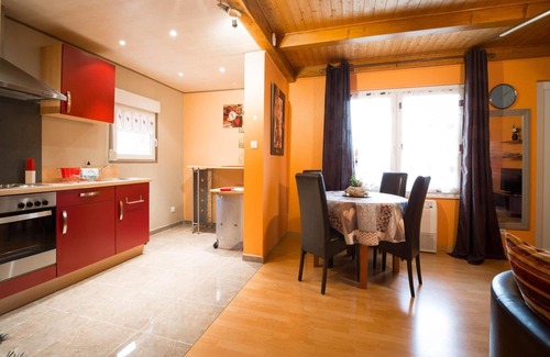 Fresnes-en-Woevre Bed & Breakfast | Chambres et Gites La Paysanne