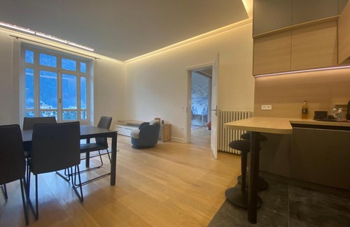 Chamonix City Centre Apartment | Chamonix - Majestic vue Mont Blanc