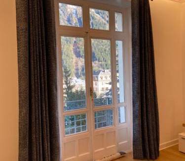 Chamonix City Centre Apartment | Chamonix - Majestic vue Mont Blanc