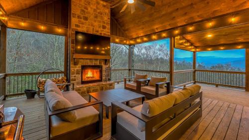 Mineral Bluff House | Changes In Altitude
