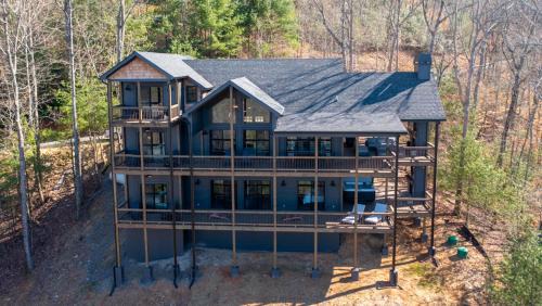 Mineral Bluff House | Changes In Altitude