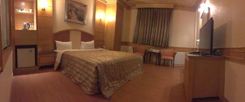 East District Hotel | ChangSing Business Motel