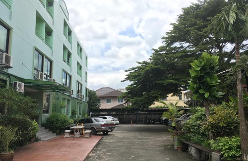 Bang Khen Hotel | Chanmuan Resident