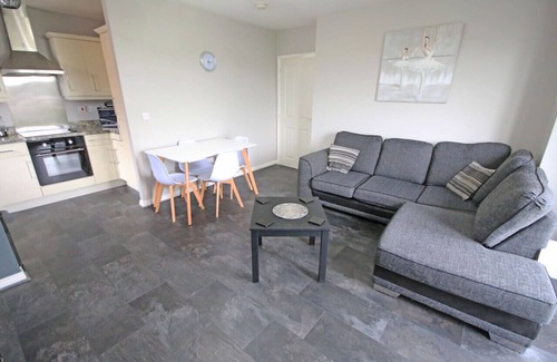 Pudsey Apartment | Chapman - Spacious 2 Bedroom Apartment