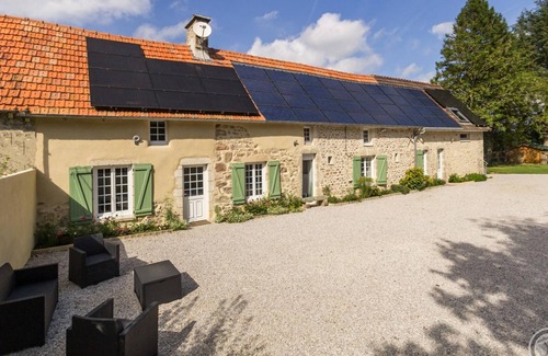 Saint-Germain-de-Tournebut Cottage | Charming house in nature with private spa and garden