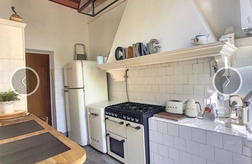Couronne Urbaine Apartment | Character apartment, historic center