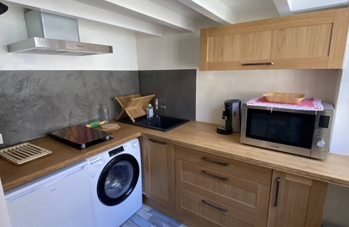 Saint-Jean Apartment | Character apartment in a luxury building in the hyper center