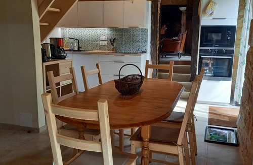 Saint-Cirq-Madelon House | Character gîte on a large property, ideal for families