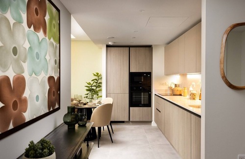 Nine Elms Apartment | Charles Hope London Battersea