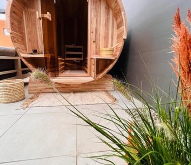 Westkapelle Apartment | Charley's Wellness Suite