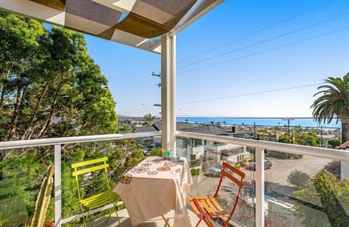 Cardiff-by-the-Sea House | Charm By the Sea