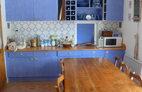 Les Portes-en-Re House | Charm, calm, sun, located at walking distance of the village center and beaches