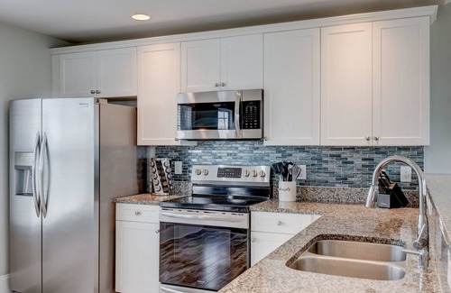 Surf City House | Charm Getaway - Oceanfront family home in a quiet stretch of Surf City !
