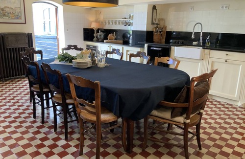 Villeneuve-sur-Lot House | Charm of a family home