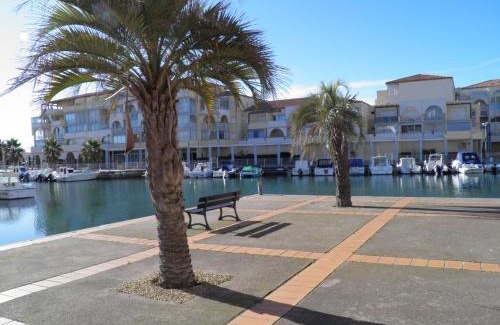 Sete Apartment | Charmant 2 pièces cabine avec parking et animaux admis à Sète - FR-1-338-136