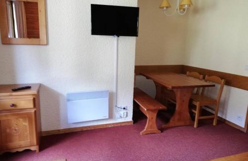 Les Avanchers-Valmorel Apartment | Charmant 2 pièces, skis aux pieds, balcon, à 50m télécabine, Crève Coeur Valmorel - FR-1-356-356