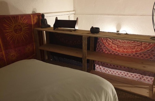 Lambesc Apartment | Charmant appartement cœur village provençal