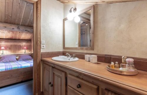 Val-d'Isere Apartment | Charmant Duplex Montagnard, 4 Pièces + Alcôve, Proche des Pistes à Val-d'Isère - FR-1-694-97