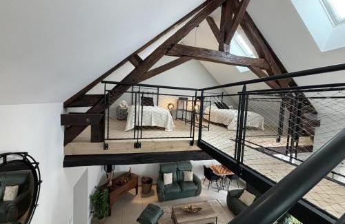 Louroux-Hodement House | Charmant gîte avec piscine à Haut-Bocage - FR-1-489-516