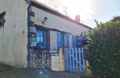 Beaulieu-sur-Loire House | Charmant gîte rénové avec jardin, proche du Val de Loire et du Sancerrois, idéal pour familles - FR-1-590-33