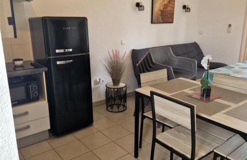 Poggio-Mezzana Apartment | Charmant logement avec piscine à 300 m de la plage