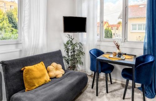 Bobigny Apartment | Charmant studio vue dégagée et cuisine équipée