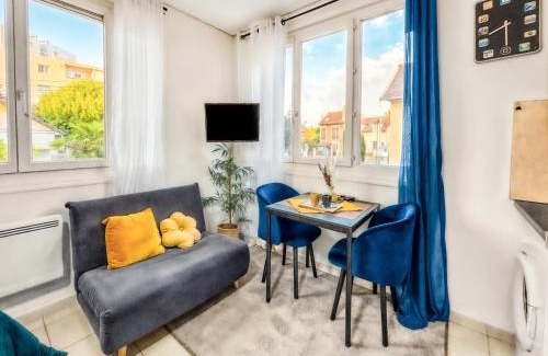 Bobigny Apartment | Charmant studio vue dégagée et cuisine équipée