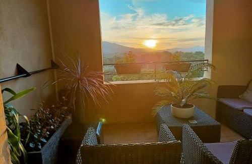 Pont Royal Apartment | Charmant T2 climatisé avec belle vue , Golf de Pont-Royal