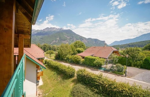 Giez Condo | Charmant T4 pour 6 | 2 piscines | Sauna