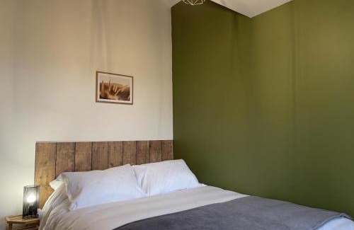 Durdat-Larequille House | Charmante Bergerie Rénovée avec Piscine Partagée et Jardin - FR-1-489-411