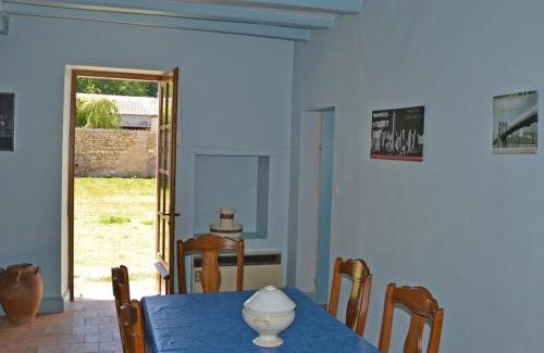 Chaveignes House | Charmante maison de campagne en Touraine avec jardin et WiFi - FR-1-381-288