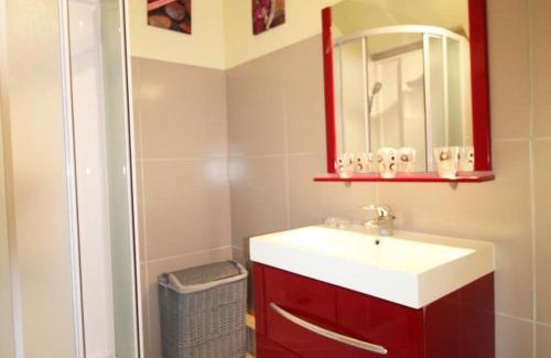 Goulet House | Charmante maison normande 17e s., 2 chambres, jardin, Wi-Fi - FR-1-497-217