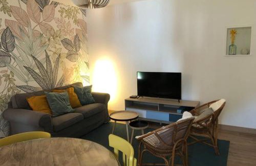 Lezardrieux House | Charmante maison rénovée Proche plage,port,clos