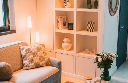 Prado-Perier House | Charmante Maisonnette au Prado Carré d'Or by Maison Galante