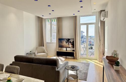 Cannes City Centre Apartment | charmante suite vue mer villa Carmela