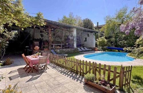 Essertines-en-Donzy House | Charme bucolique avec piscine privée et spa - FR-1-496-364