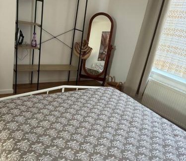 Dunkerque Centre Apartment | Charme'Lin - proche centre ville et gare