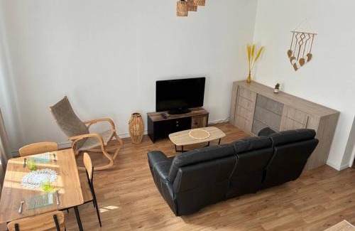 Dunkerque Centre Apartment | Charme'Lin - proche centre ville et gare