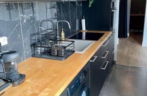 Soisy-sous-Montmorency Apartment | Charme Près de Paris : Élégance Urbaine