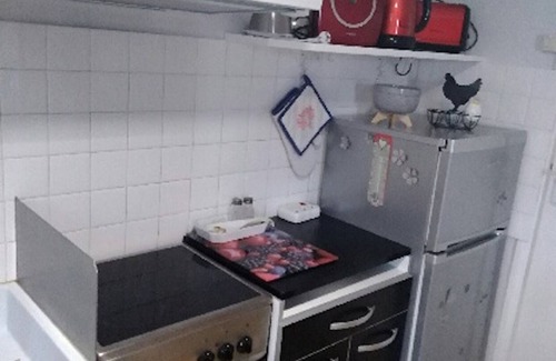 Barbezieux-Saint-Hilaire Apartment | Charming apartment in Barbezieux with terrace and garden