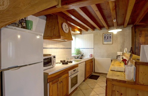 Saint-Bonnet-le-Courreau Cottage | Charming cottage for 8, pets welcome, nature and hikes
