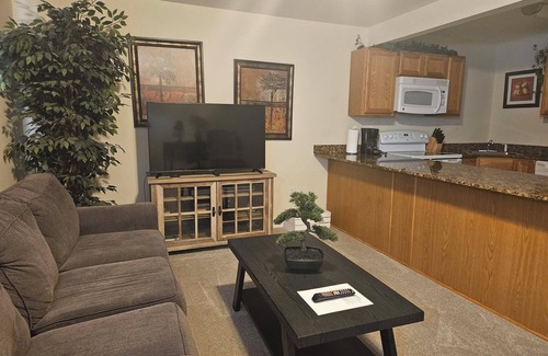 Biloxi Condo | Charming 1-bedroom condo in beautiful Biloxi