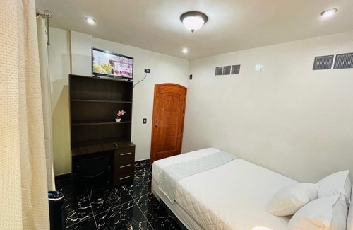 Panajachel House | Charming 1-bedroom in a multi-family house with AC, WiFi in tranquil Panajachel