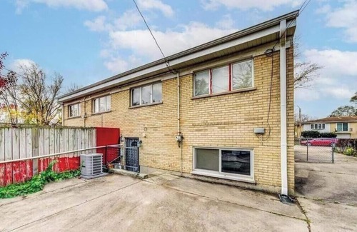 Villa Park Apartment | Charming 1-bedroom studio in Villa Park